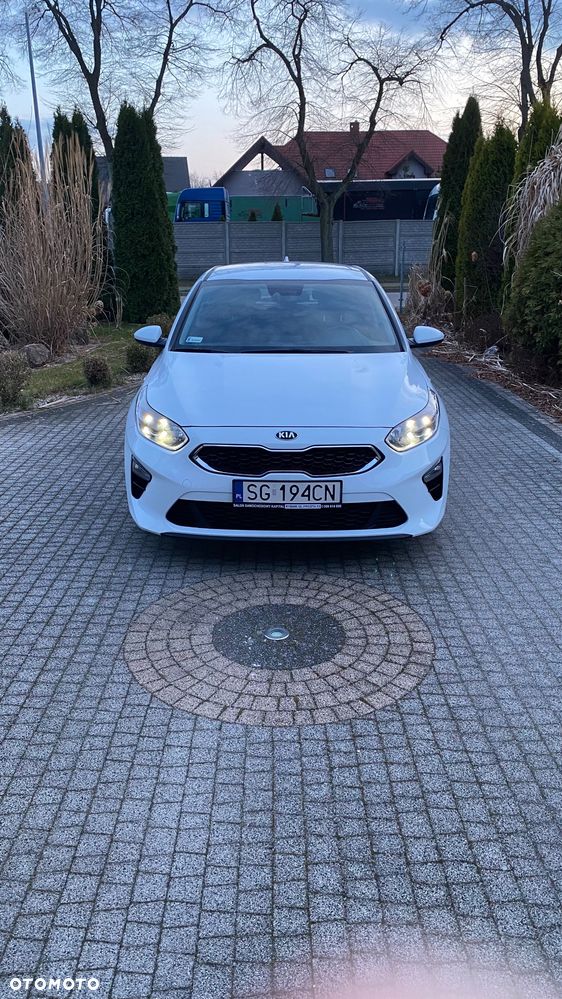 Kia Ceed - 3