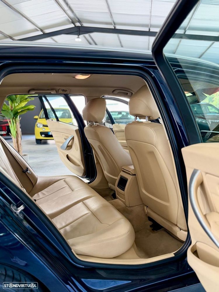 BMW 320 d Line Luxury - 8