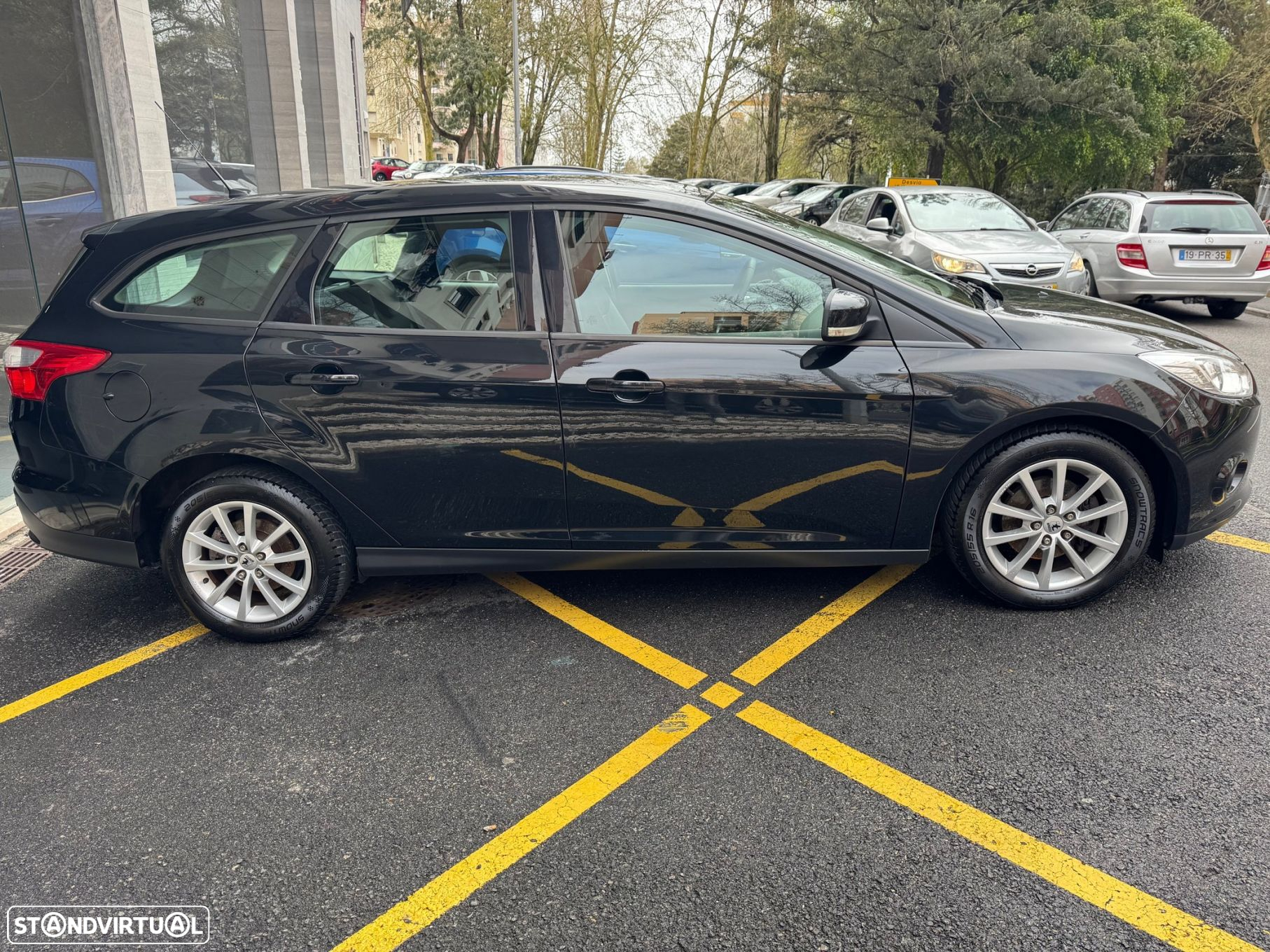Ford Focus SW 1.6 TDCi ECOnetic 88g S&S Titanium - 4