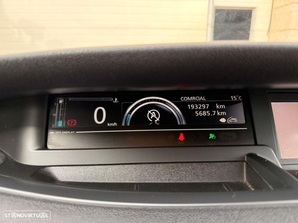 Renault Scénic 1.5 dCi Dynamique S - 18