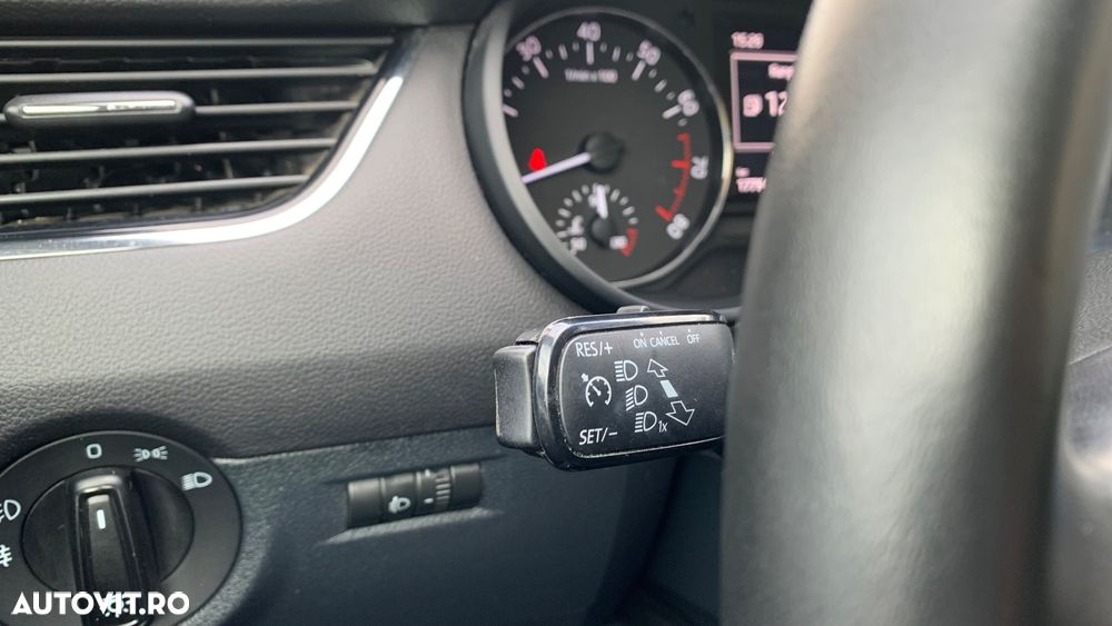 Skoda Octavia 1.4 TSI STYLE - 21