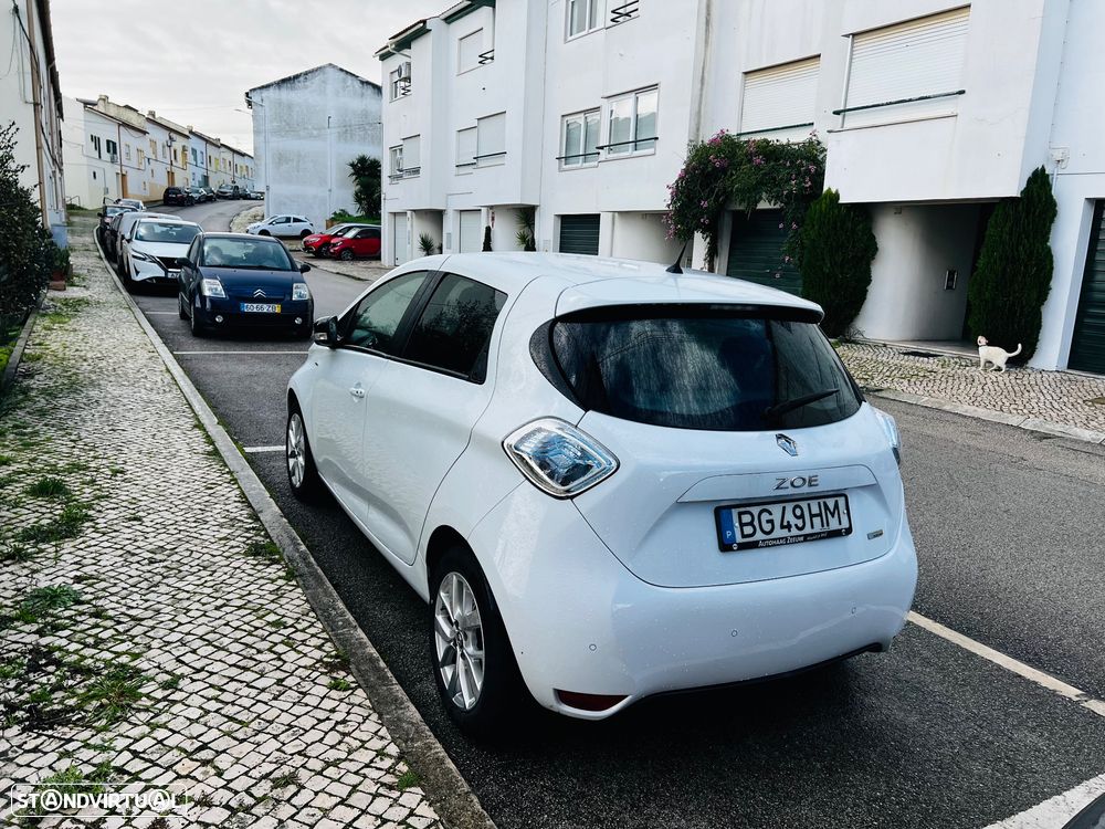 Renault Zoe (c/ Bateria) Limited 40 - 8