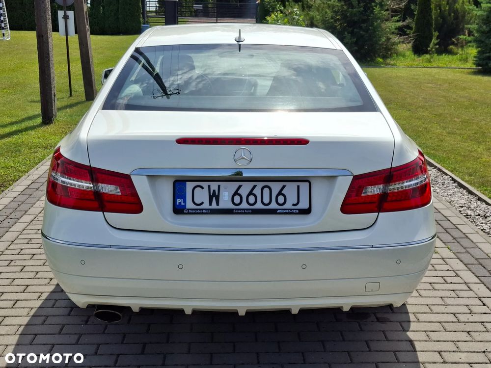 Mercedes-Benz Klasa E - 12