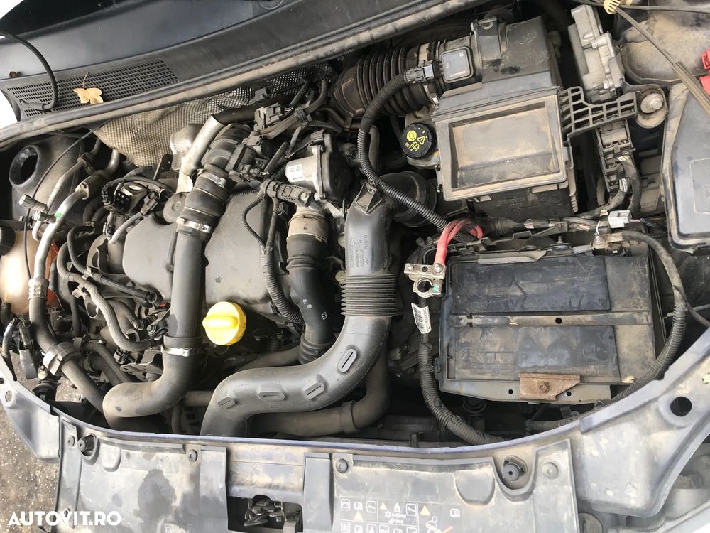 Dezmembrez Dacia Logan 2 break 2019 1,5 dci albastru - 4