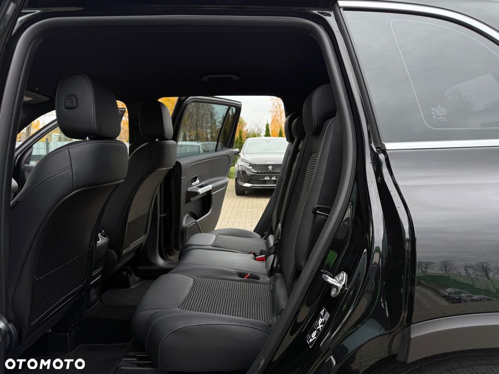 Mercedes-Benz GLB 200 d 8G-DCT - 26