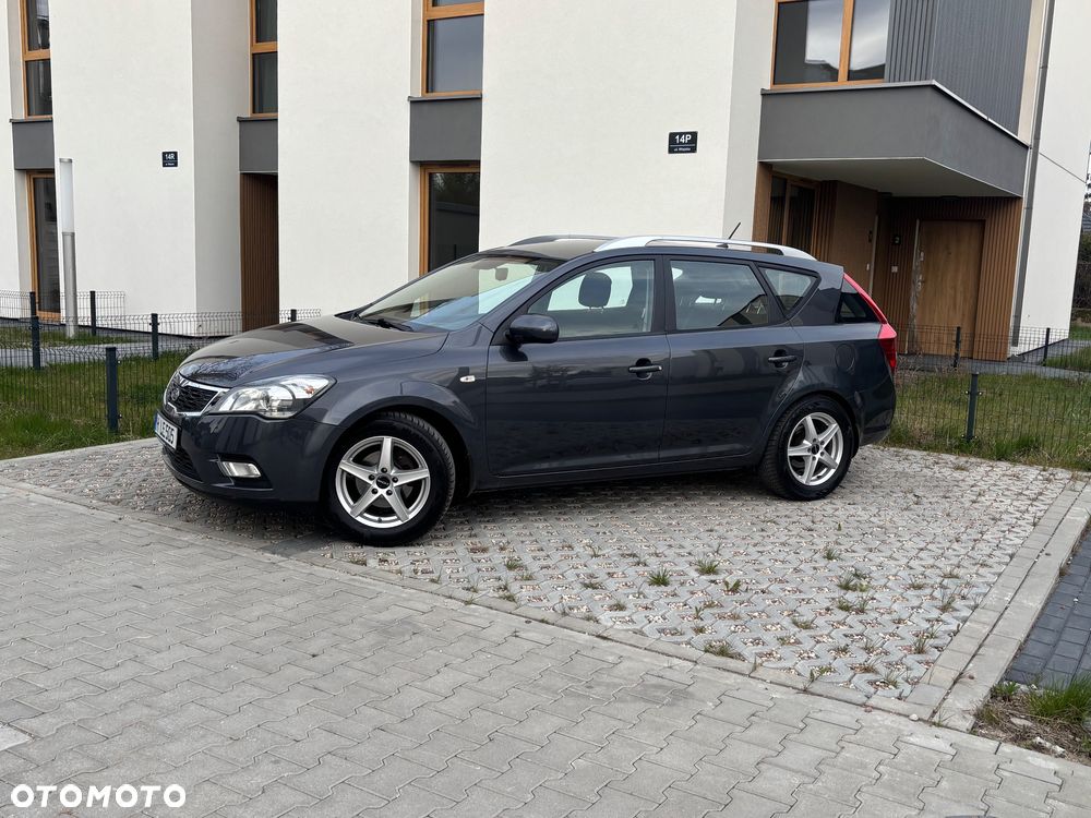 Kia Ceed 1.4 CVVT Spirit - 8