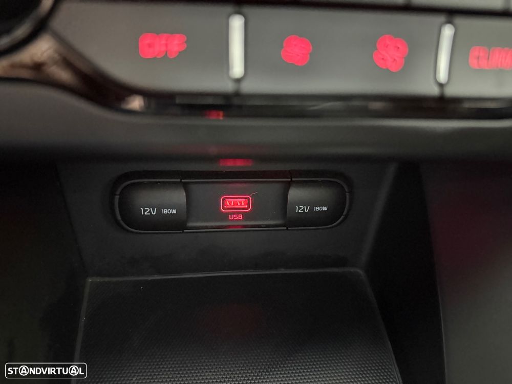 Kia Niro 1.6 GDi HEV EX - 31