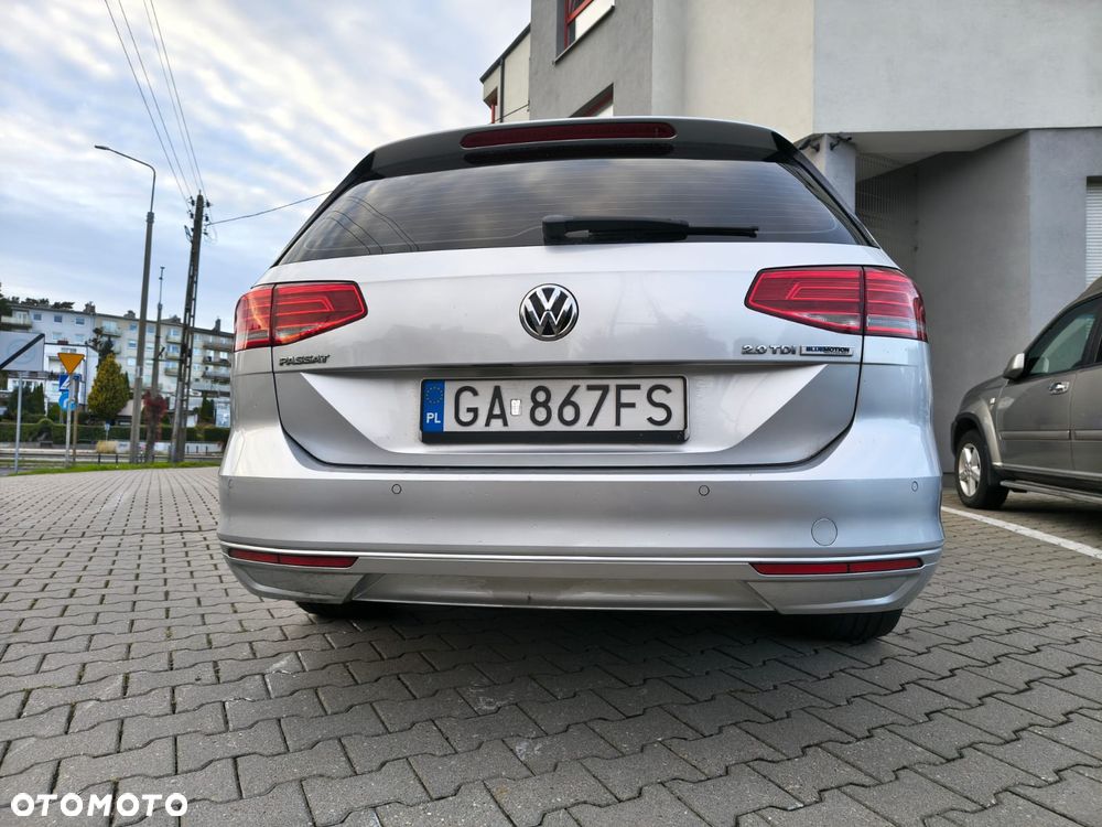 Volkswagen Passat - 3
