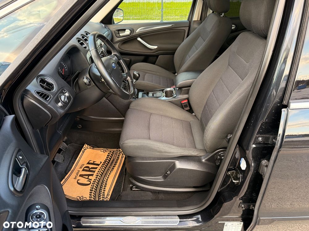 Ford S-Max 2.0 T Titanium - 21