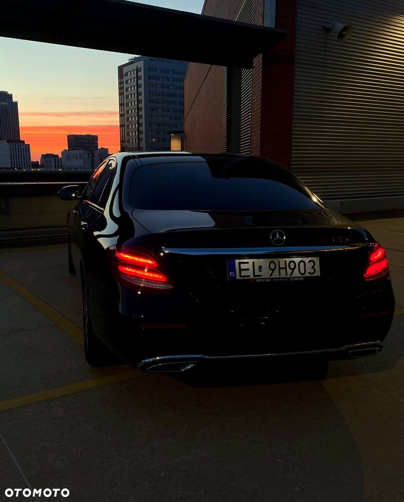Mercedes-Benz Klasa E 220 d 4-Matic 9G-TRONIC - 7