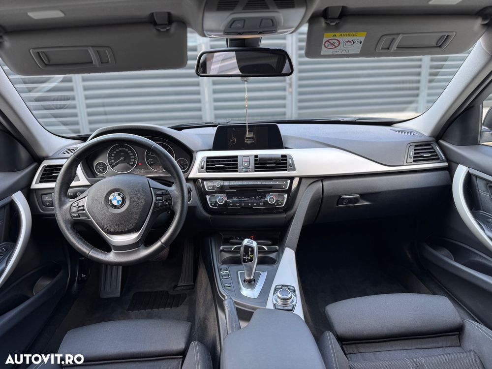 BMW Seria 3 320d Aut. - 5
