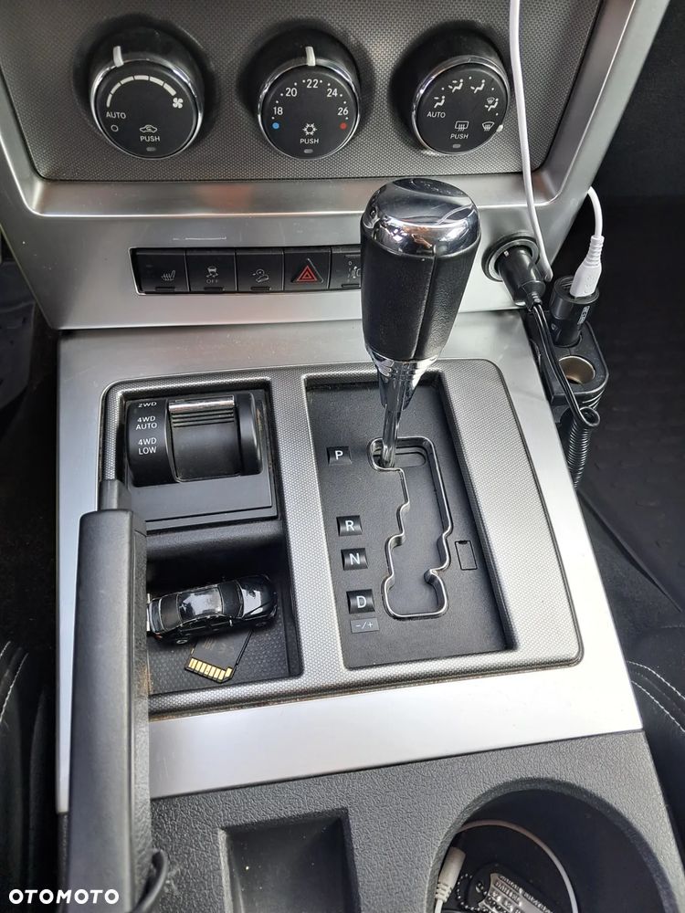 Jeep Cherokee 2.8 CRD Limited - 10