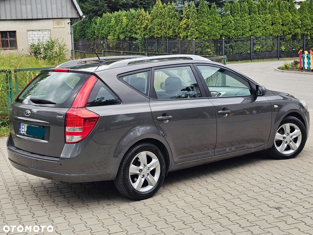 Kia Ceed 1.6 CRDi 115 Spirit - 6