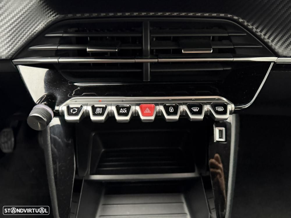 Peugeot 208 1.2 PureTech Active Pack - 26