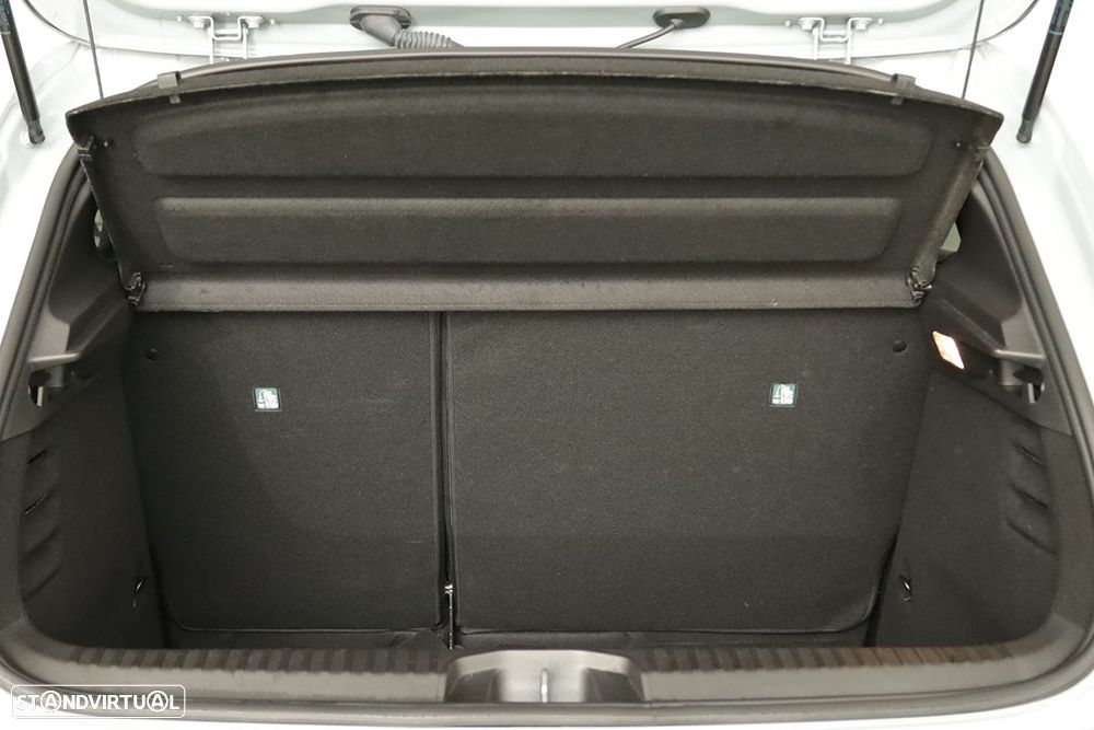 Renault Clio 1.0 TCe Evolution Bi-Fuel - 23