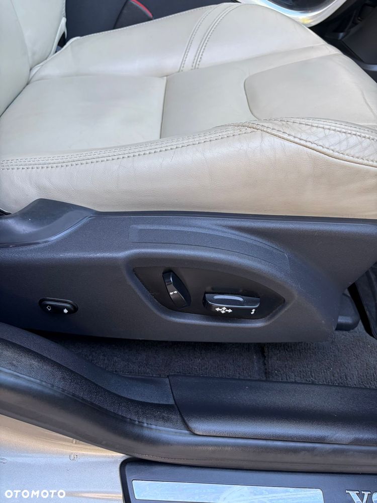 Volvo XC 60 - 17