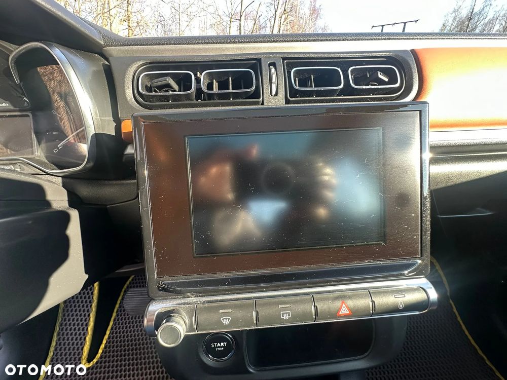 Citroën C3 1.2 PureTech Shine S&S EAT6 - 12