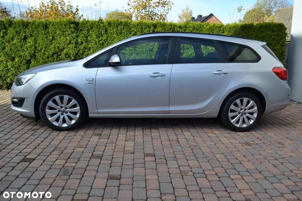 Opel Astra 1.4 T Cosmo EU6 - 12