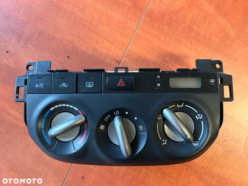 Panel klimatyzacji Toyota RAV 4 4559112050 - 1