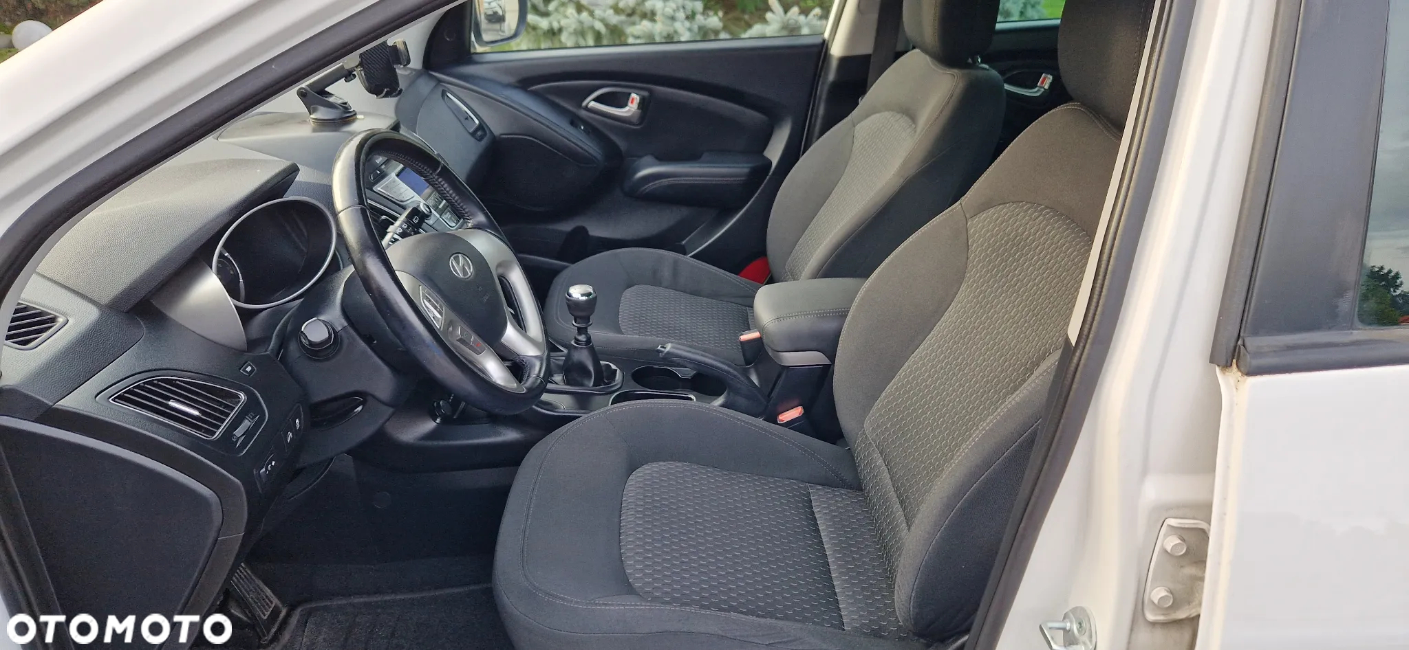 Hyundai ix35 1.6 2WD blue Style - 14