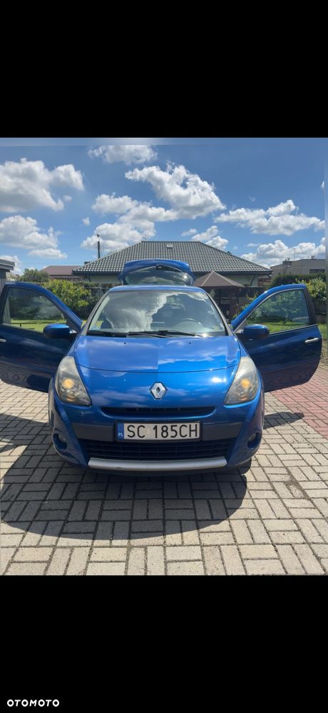 Renault Clio - 2