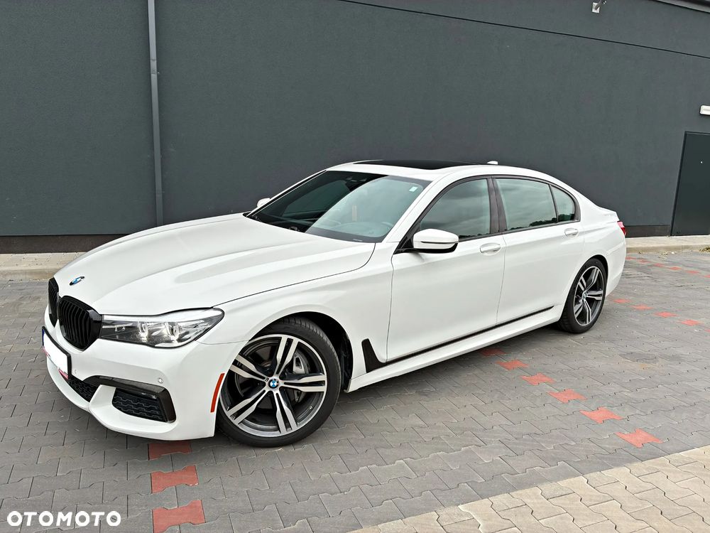 BMW Seria 7 740Li - 15
