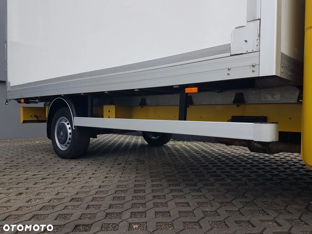 Renault MASTER KONTENER 8EP 4,21x2,23x2,22 KLIMA MANUAL KRAJOWY 6-BIEGÓW - 25