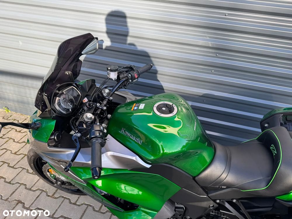 Kawasaki Ninja 1000 SX - 13