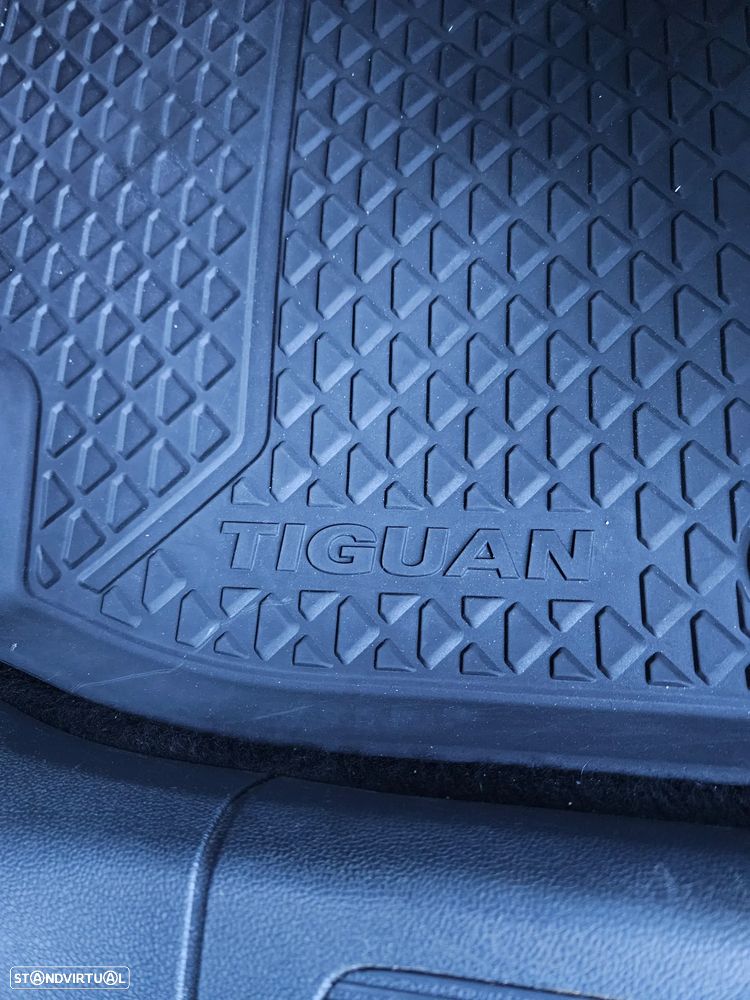 VW Tiguan 2.0 TDI Confortline - 24