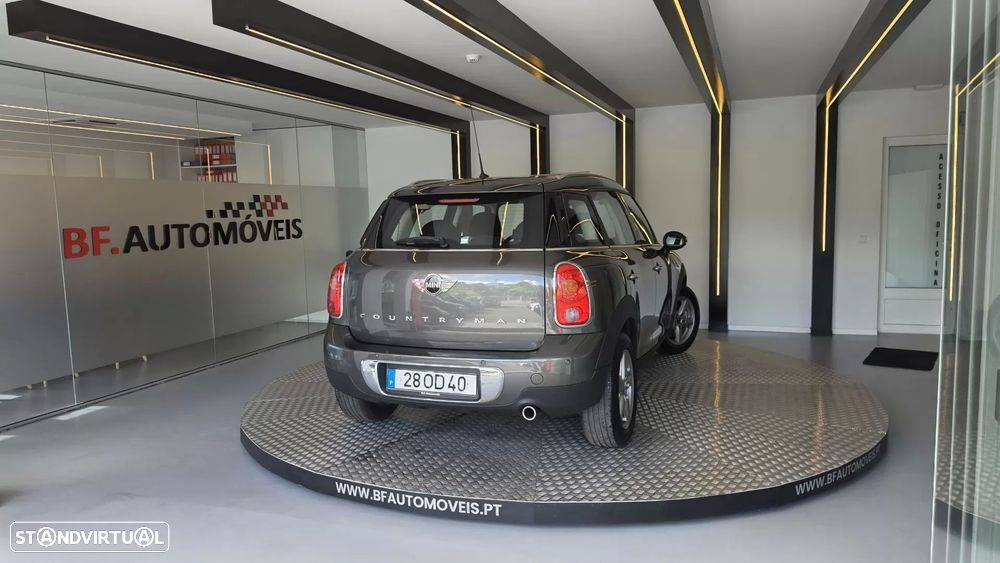 MINI Countryman One D - 19