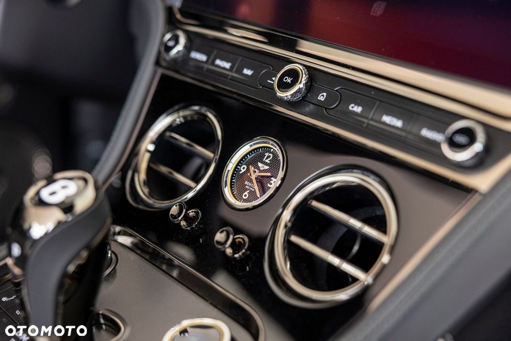 Bentley Continental GT - 32