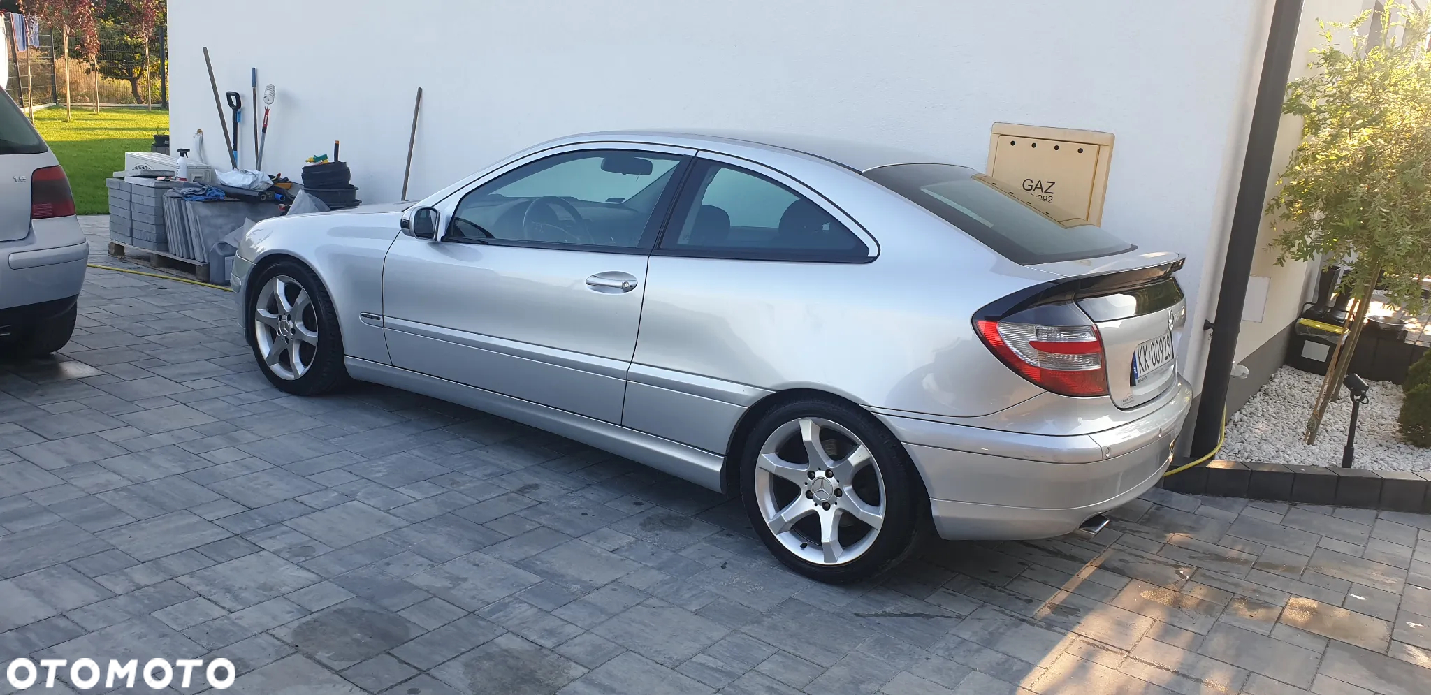 Mercedes-Benz Klasa C 230 Sportcoupe Sport Edition - 13