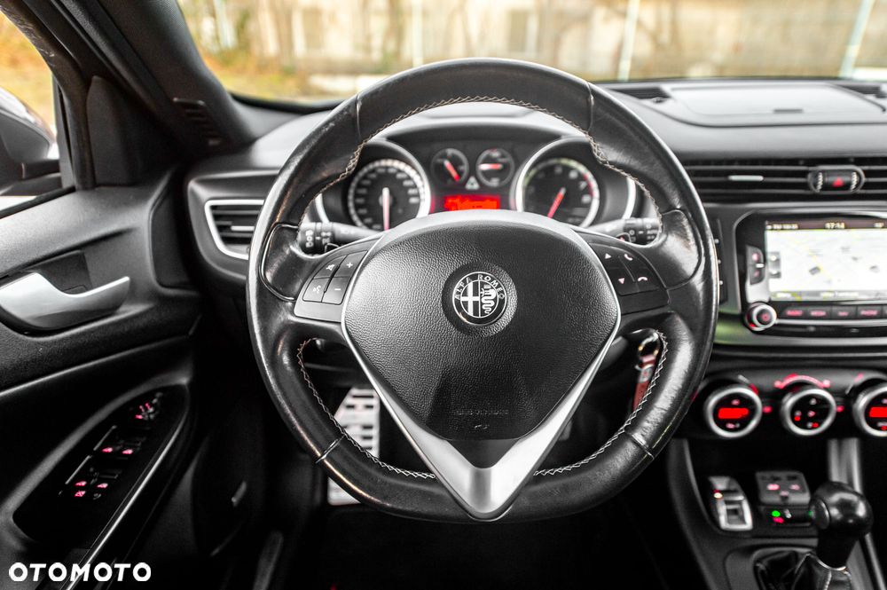 Alfa Romeo Giulietta 1.8 TBi 16V TCT Quadrifoglio Verde - 15