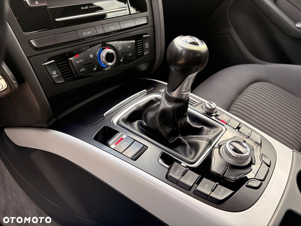 Audi A4 Avant 2.0 TDI Quattro - 9
