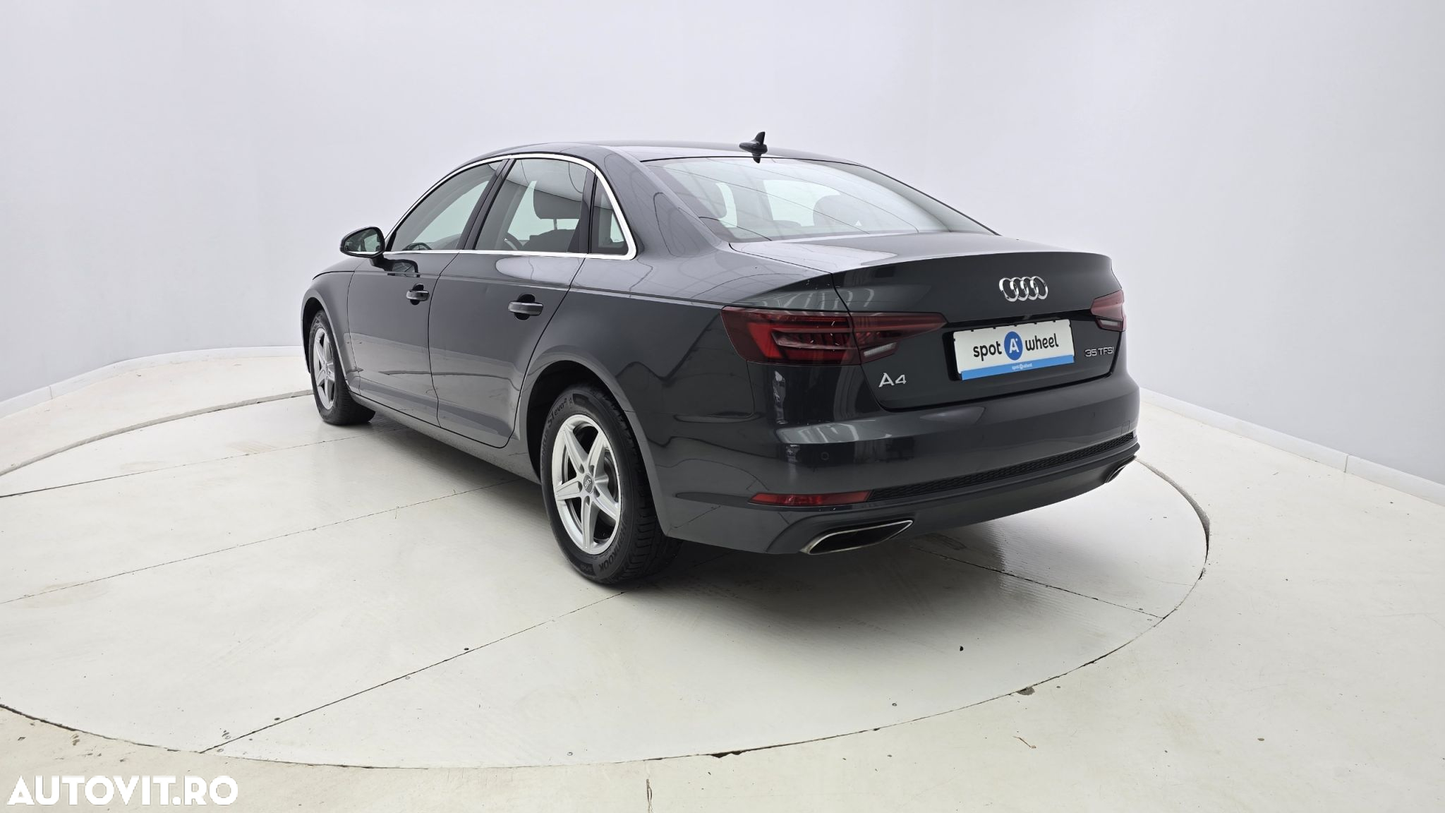 Audi A4 - 8