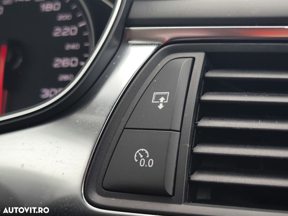 Audi A6 3.0 TDI Multitronic - 32