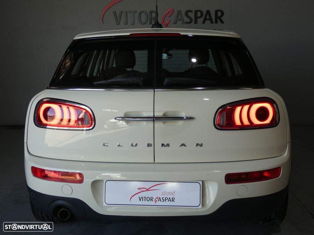MINI Clubman One D - 17
