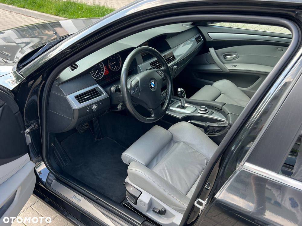 BMW Seria 5 520d - 9