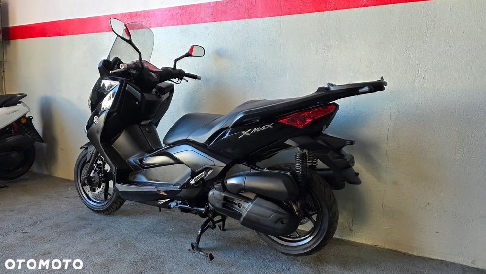 Yamaha X-max - 15