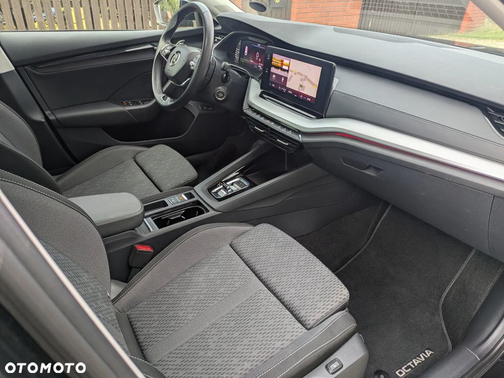 Skoda Octavia 2.0 TDI DSG Clever - 16