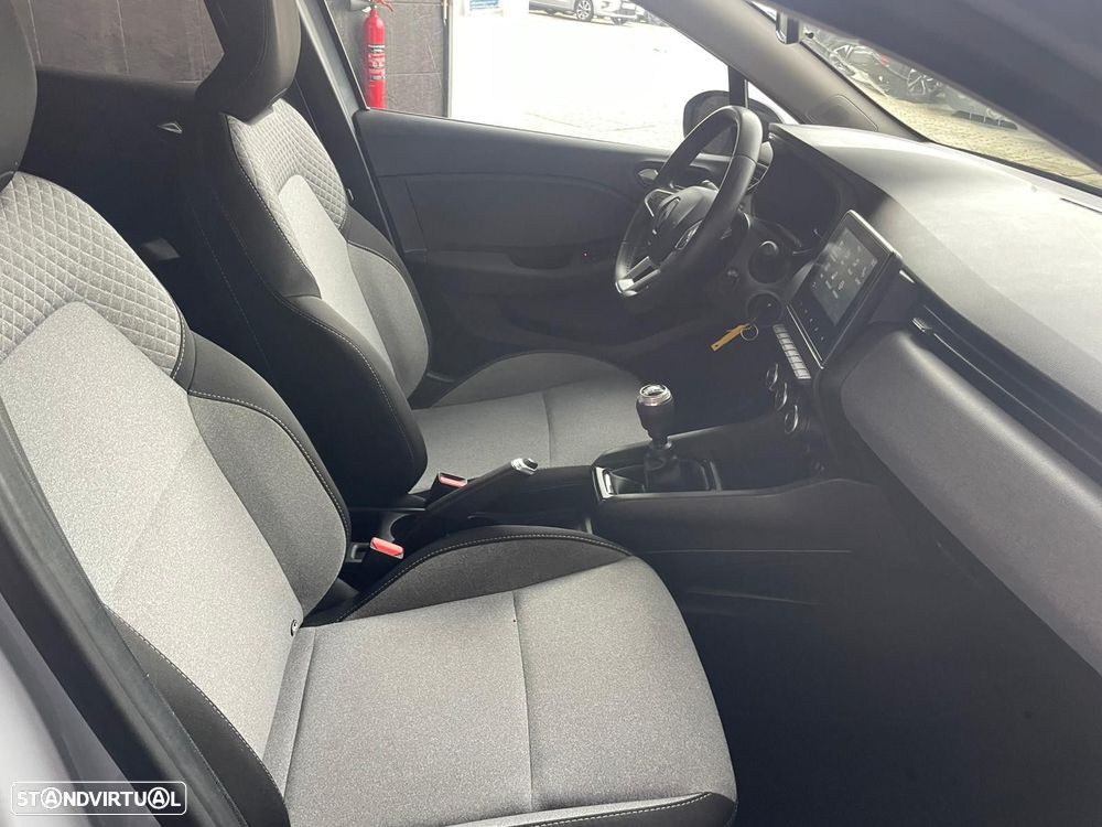 Renault Clio 1.5 Blue dCi Limited - 23