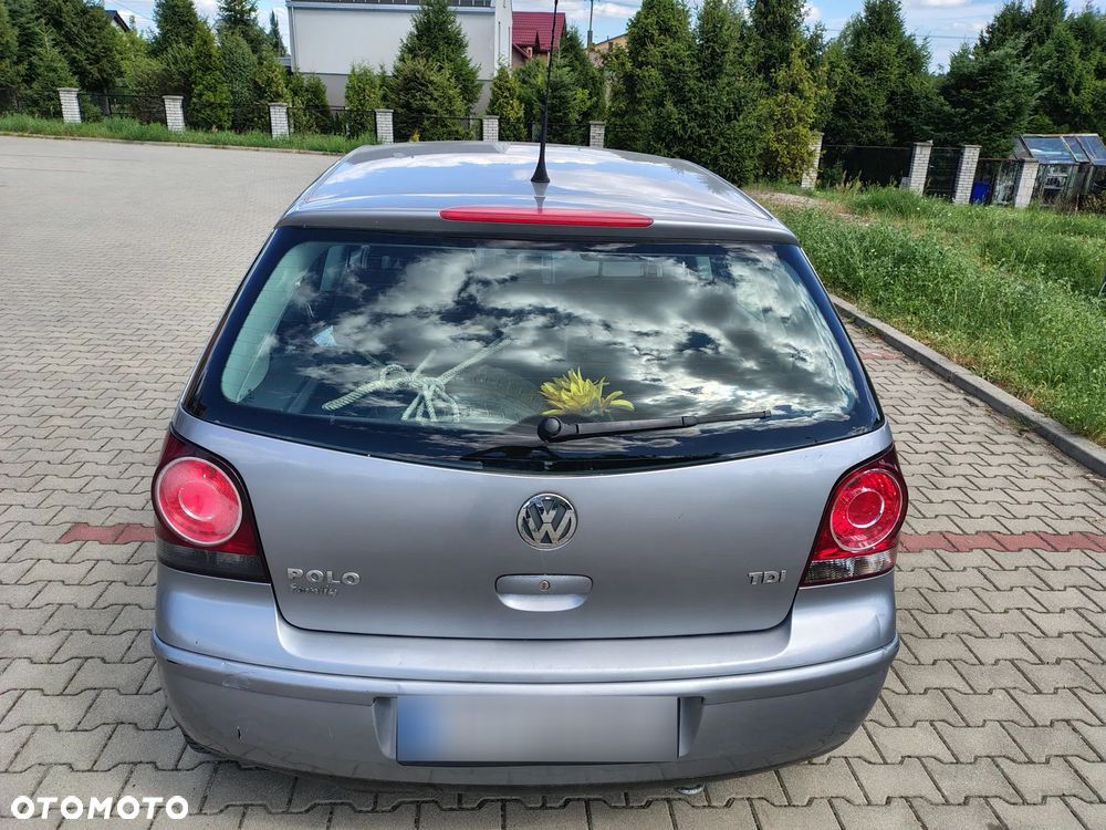 Volkswagen Polo 1.4 TDI Comfortline - 6
