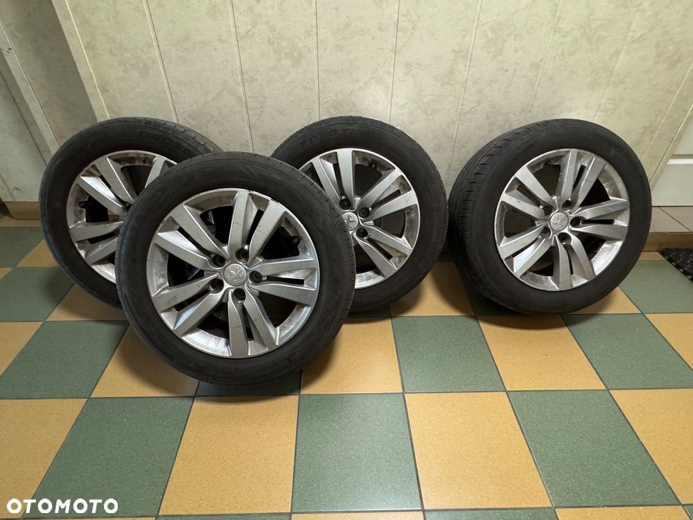 Peugeot 308 1.6 THP Active - 10