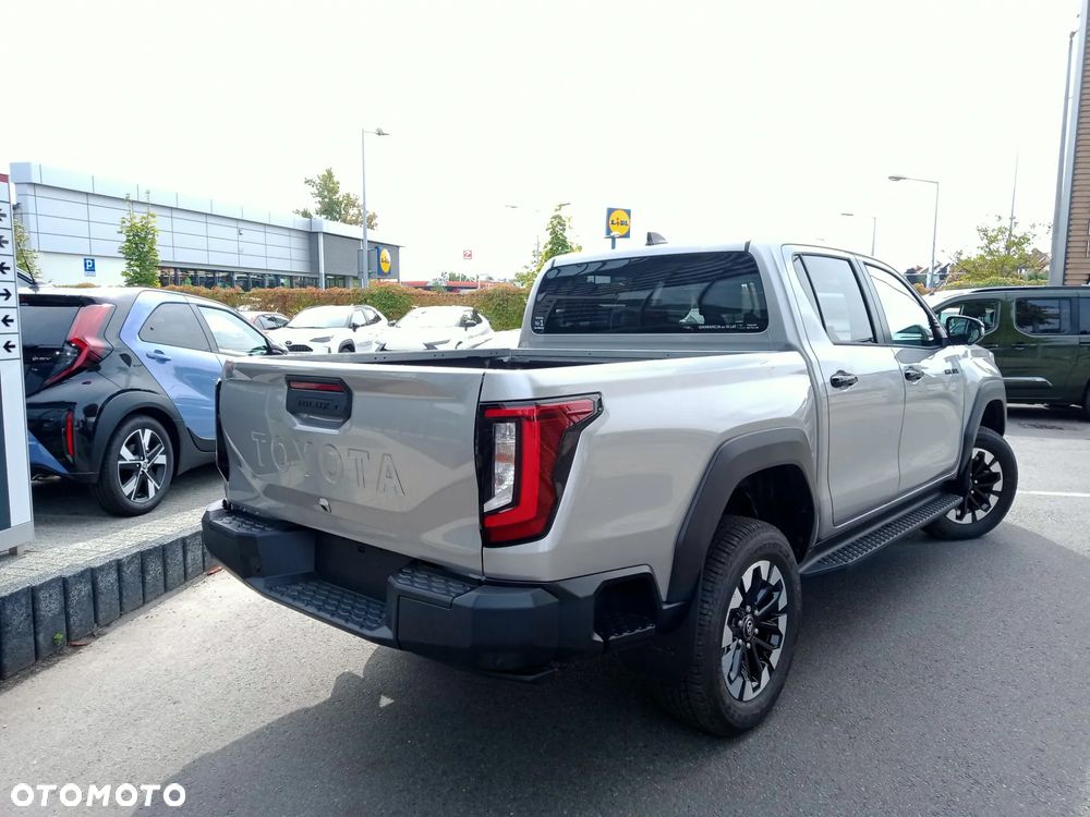 Toyota Hilux 2.8 D-4D mHEV Double Cab Executive 4x4 - 6