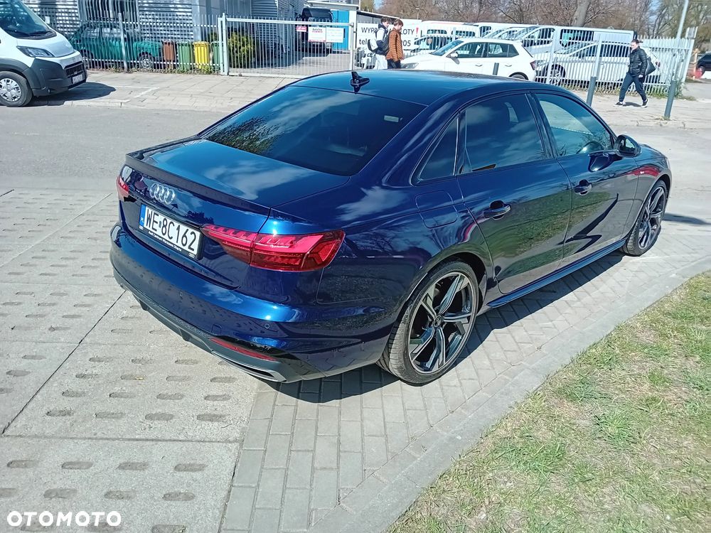 Audi A4 Limousine 35 TFSI mHEV S Line S tronic - 2