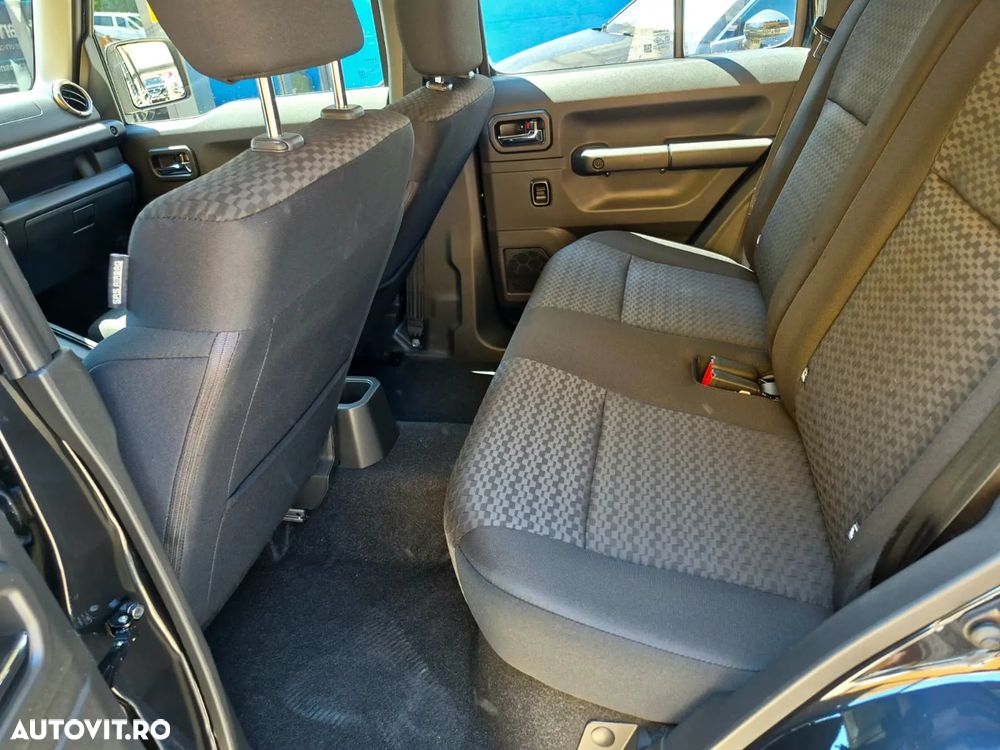 Suzuki Jimny 1.5 ALLGRIP GLX AT - 16