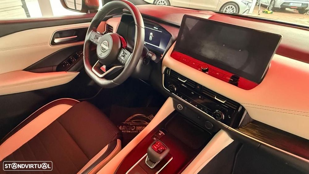 Nissan Qashqai 1.3 DIG-T N-Connecta Xtronic - 13