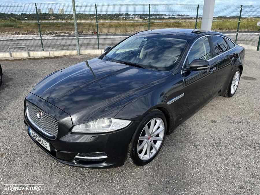 Jaguar XJ 3.0 D V6 Premium Luxury - 5