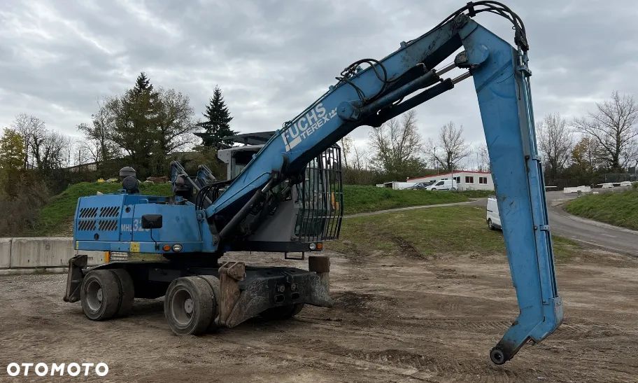 Fuchs MHL 320 Terex - 1