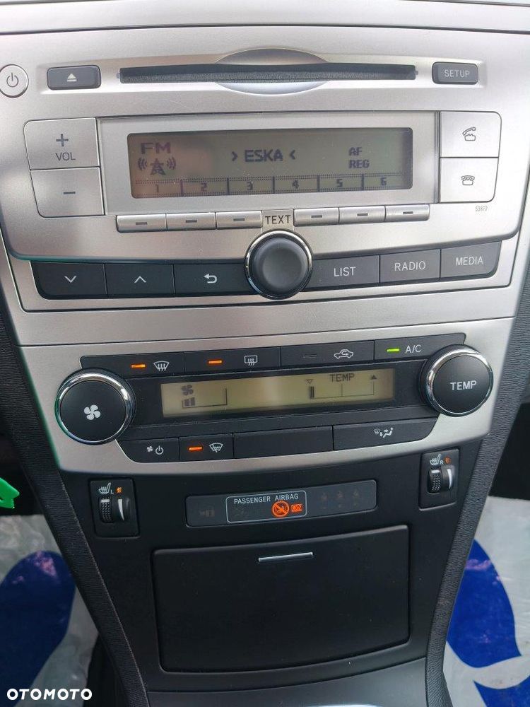 Toyota Avensis 1.6 Edition (2014) - 27